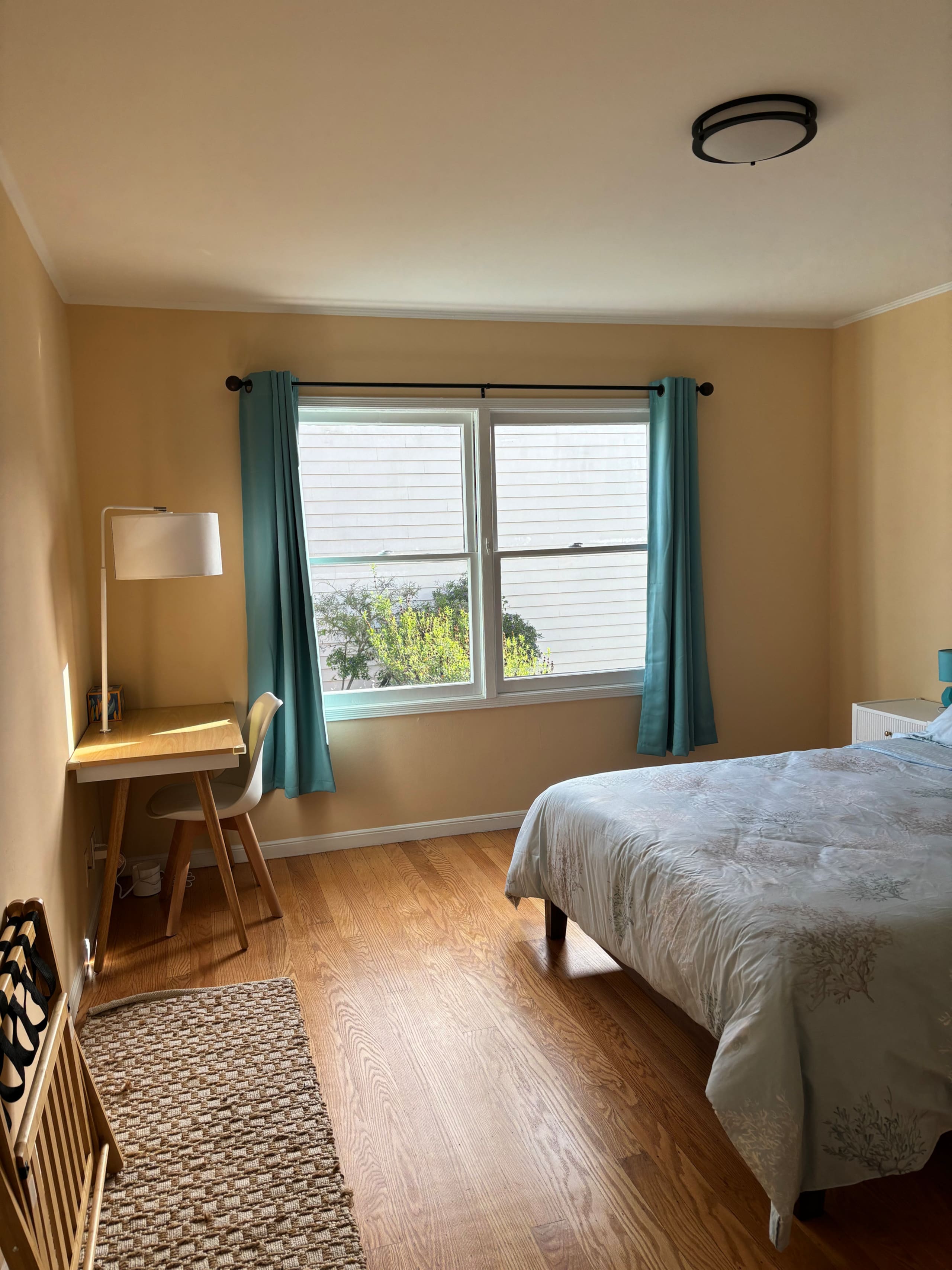 Home in San Francisco · ★4.98 · 3 bedrooms · 4 beds · 1 bath - Image 16