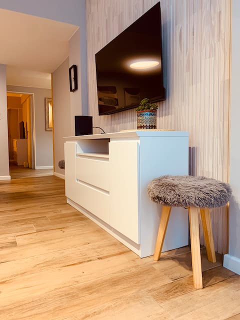 Top Airbnb: Apartment two blocks away from Güemes. en Estacion Terminal