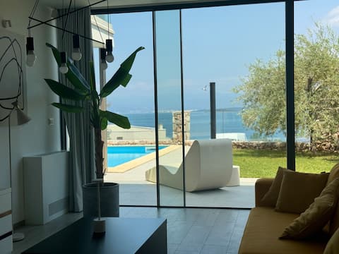 Casa MITO private pool