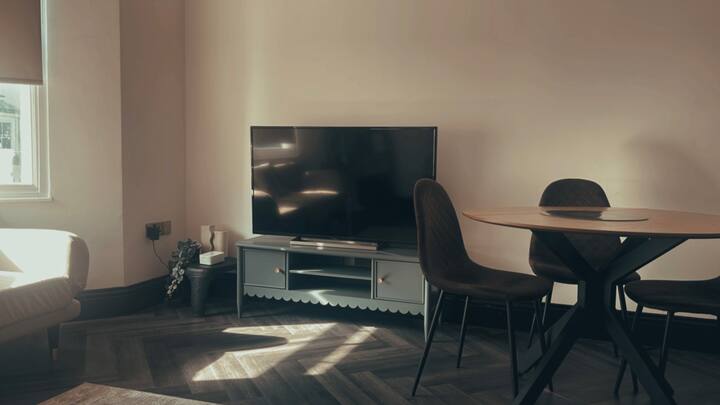 Central Apartment|5-min Walk To The Beach, Sleep 8 - Brighton