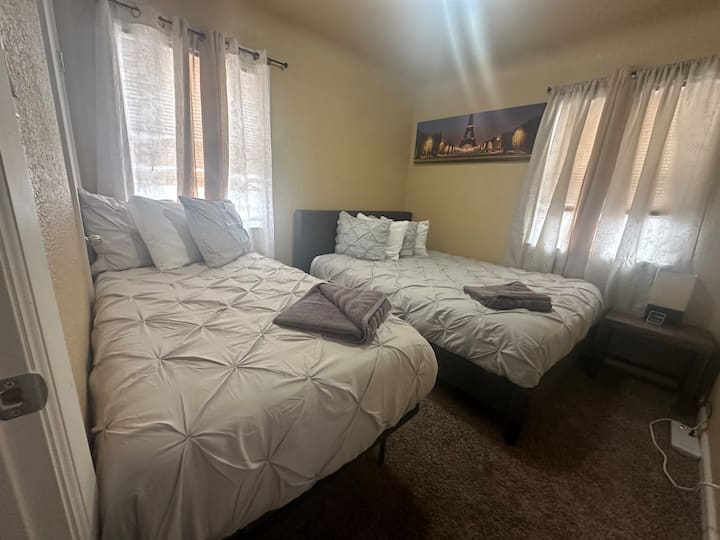 غرفة النوم 2