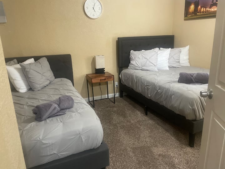 غرفة النوم 1