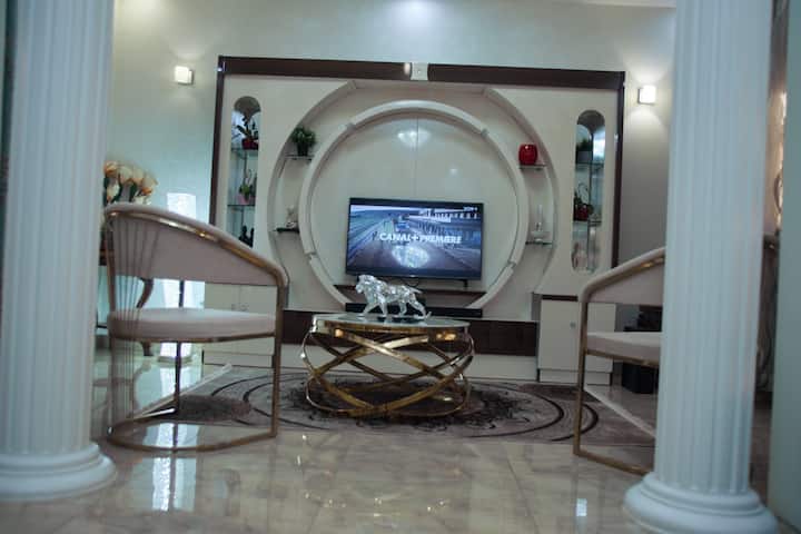 Maison Spacieuse De 3 Chambres - Cameroun