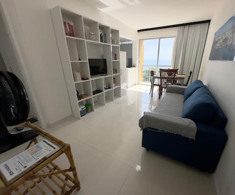 Top Airbnb: Unique view of Farol da Barra and the sea em Salvador