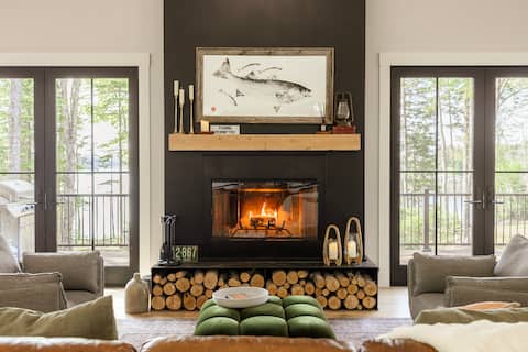 Top performing Airbnb: Luxury Oceanfront Cabin w/ Sauna by Acadia in Maine Rural