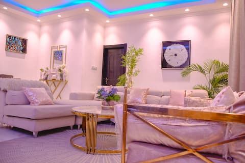 App. Luxueux à Gombé - 1 Chambre