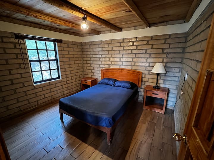 Dhomë gjumi 2
