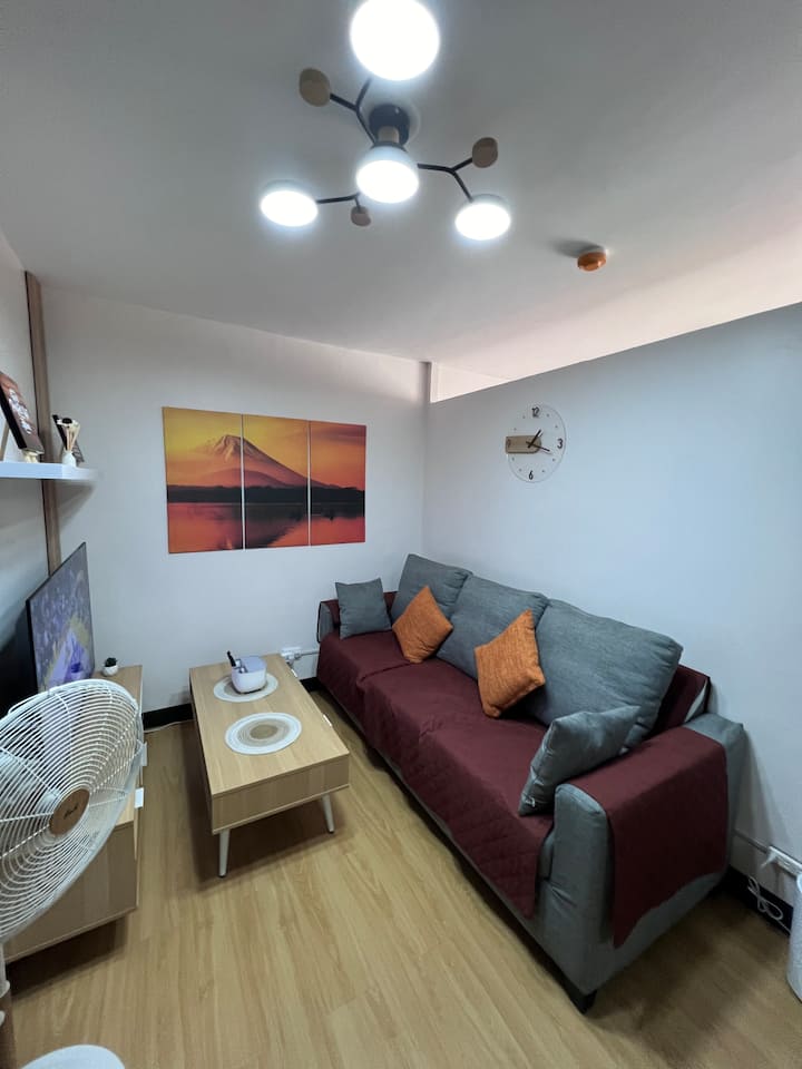 Cozy And Relaxing Erin’s Crib - Marilao