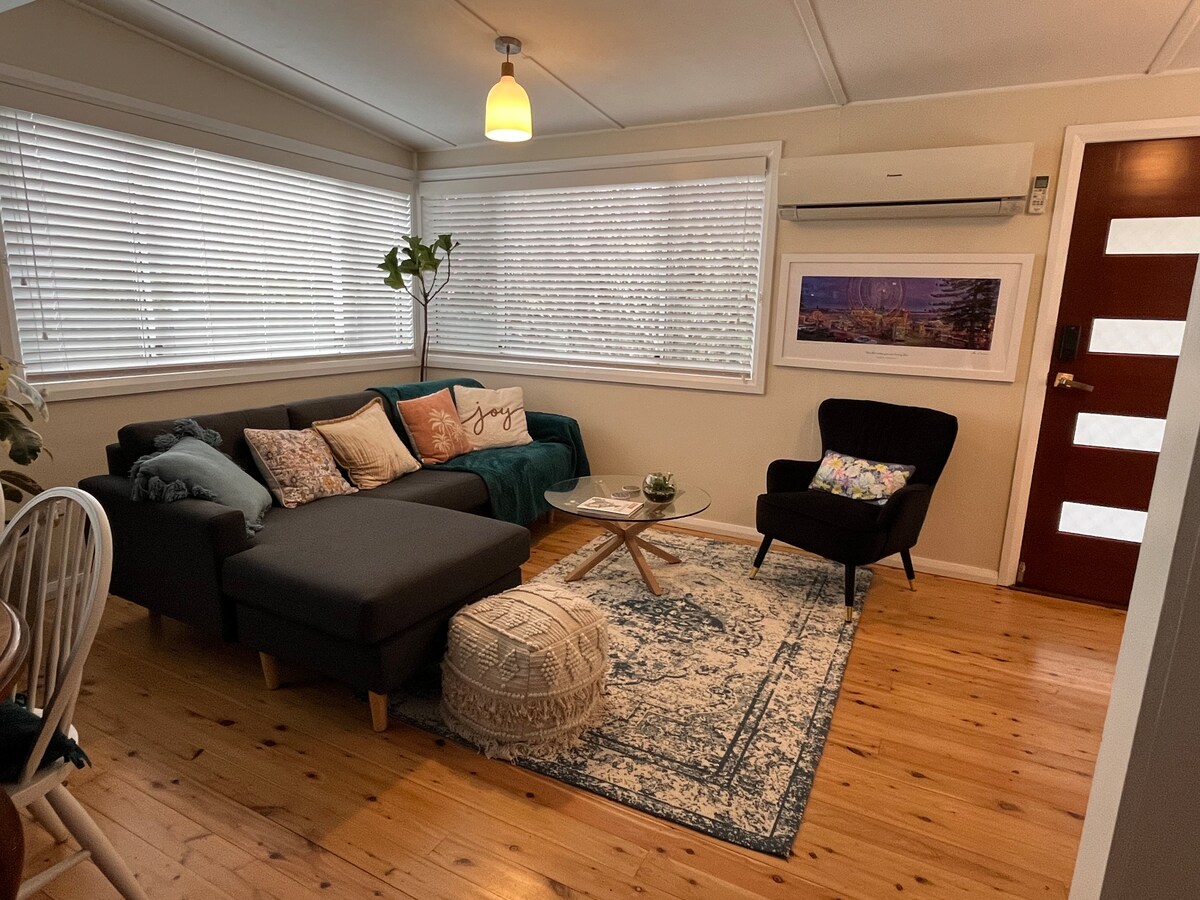 Successful Airbnb property: Yatta Cottage in Central Coast Council