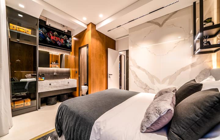 First Floor - Bedroom 3 with queen bed, ensuite bathroom with shower and breathtaking views