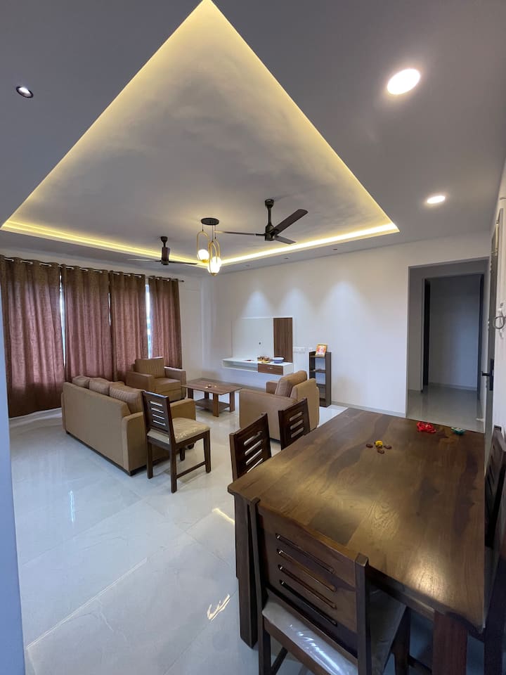 Snehniketan Homestay, Mumbai Naka, Nashik 3bhk - Nashik