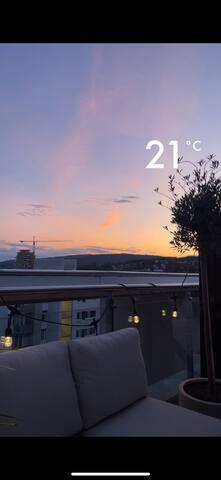 Penthouse-vibe with 70sqm balcony gallery image 5