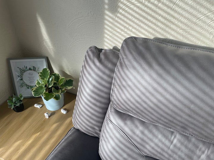 Single Bed Room In Stylish House At Durham - Durham