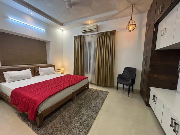 غرفة النوم 2