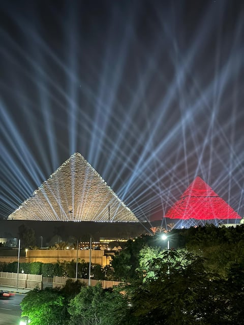 Pyramids (T/A/K) cozy&friendly HOUSE