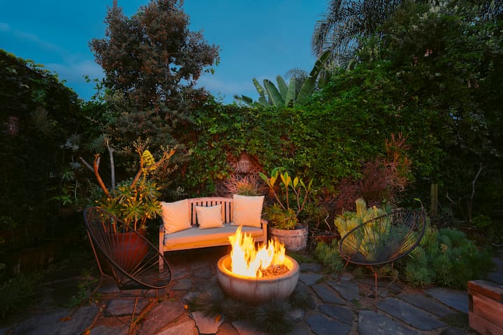 Casa Superba – Peaceful Garden Sanctuary in Venice gallery image 3