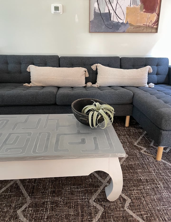 Little Italy 4, Modern 1br In Little Italy, Ac - Shaker Heights, OH