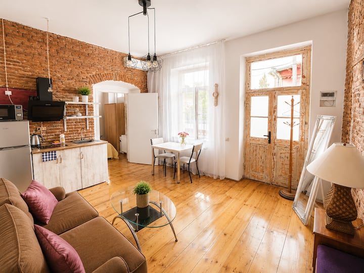 Cozy Apartment In Old Tbilisi - Georgia