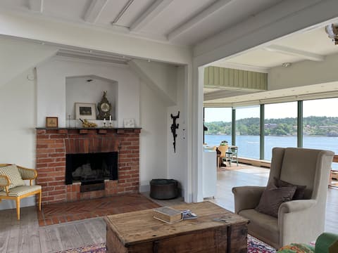Successful Airbnb property: Seaside villa with amazing view in Norra Innerstaden
