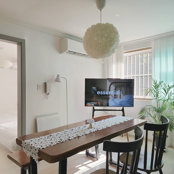 마포역 5분/ 3beds/ 2room/ 6명/ 공항버스 ※파티및모임 불가! - Seoul