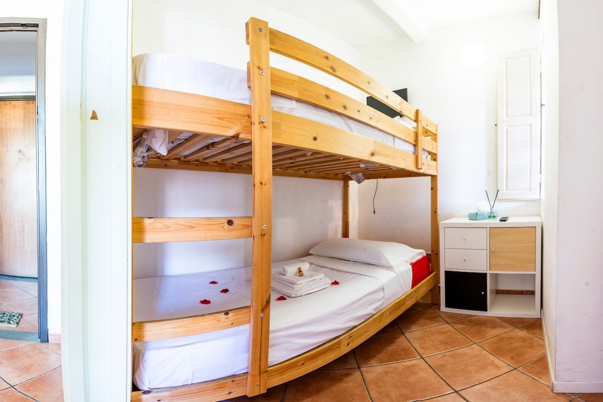 غرفة النوم 2