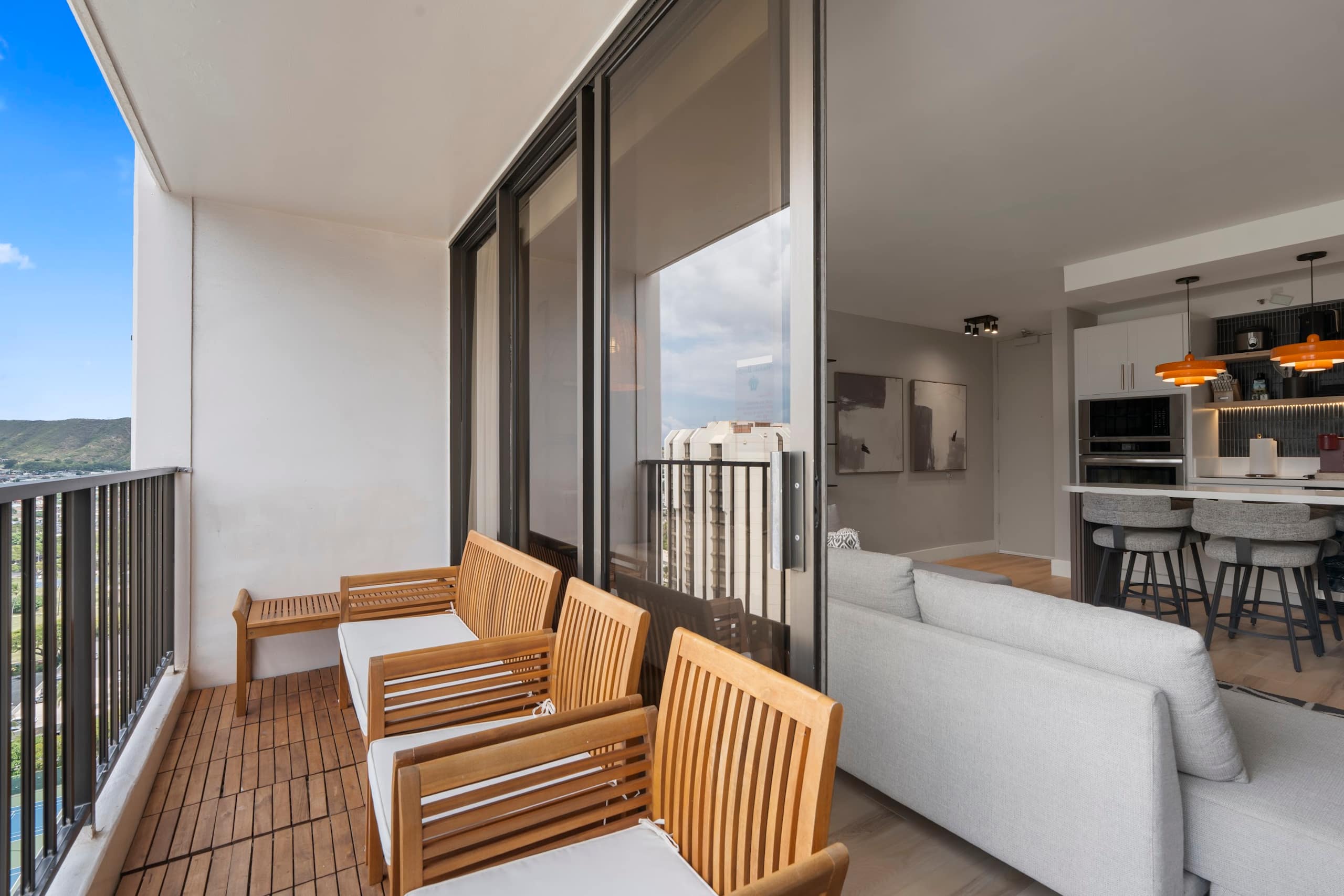 25FL-Upscale Ultra Modern-Premium 1BR W/Parking - Image 45