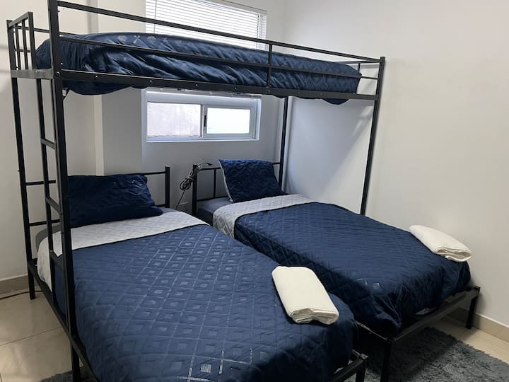 Litera triple con 3 camas individuales