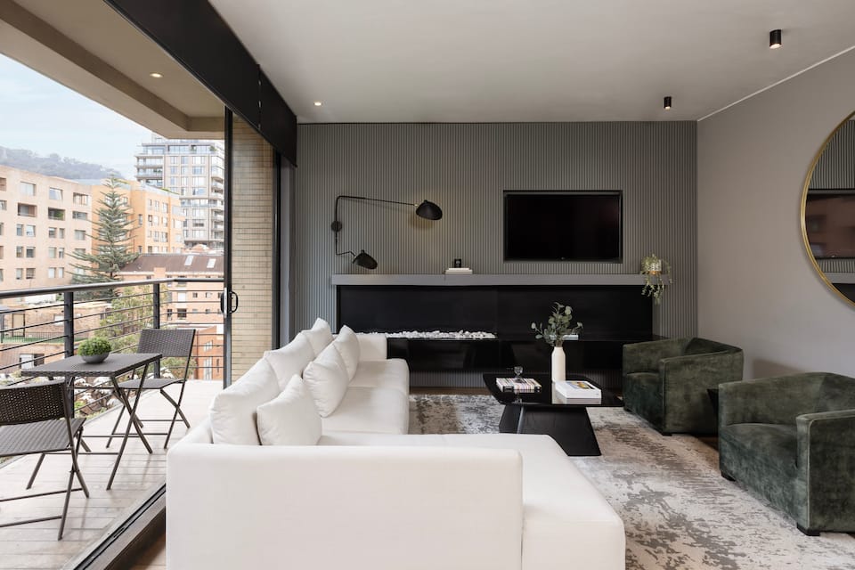 Top-earning Airbnb listing in Bogota Capital District - Municipality, 4 bedrooms
