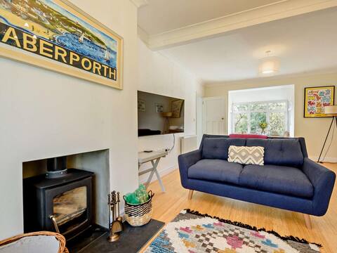 4 Bed in Cardigan (oc-93783)