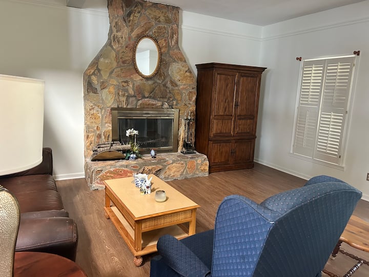 Landmark Lodge - Lake Blackshear, GA