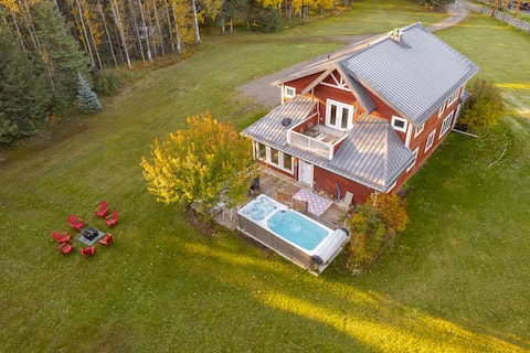 Tranquil Retreat with Heated Pool & Hot Tub