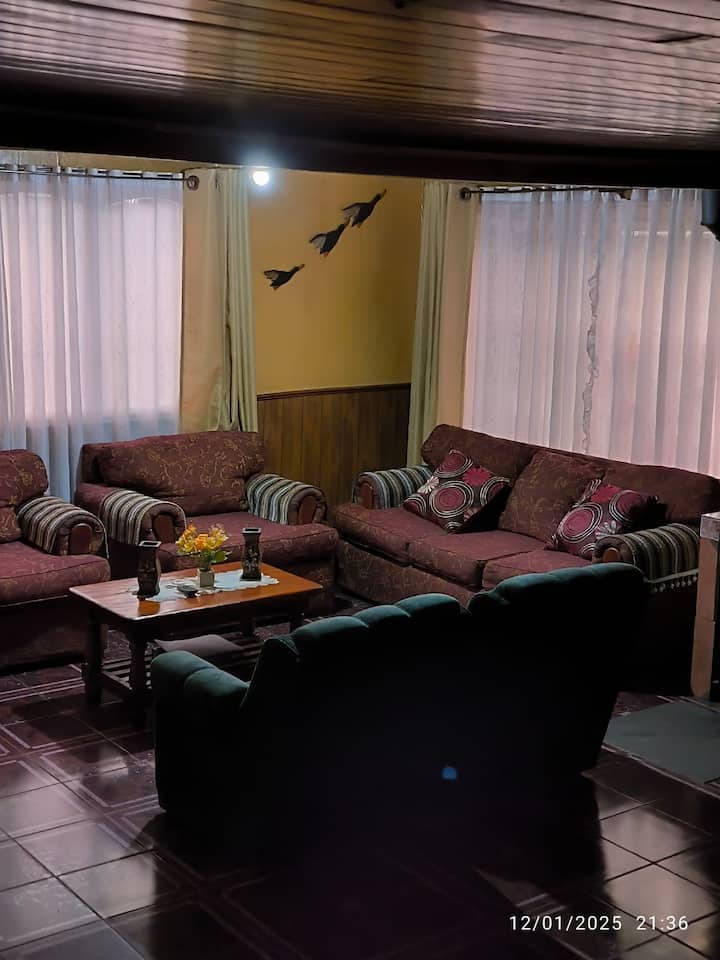 Casa Alojamiento En Puerto Montt - Puerto Montt