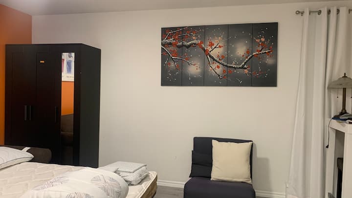 Grace's Executive All-in-1-suite - Surrey