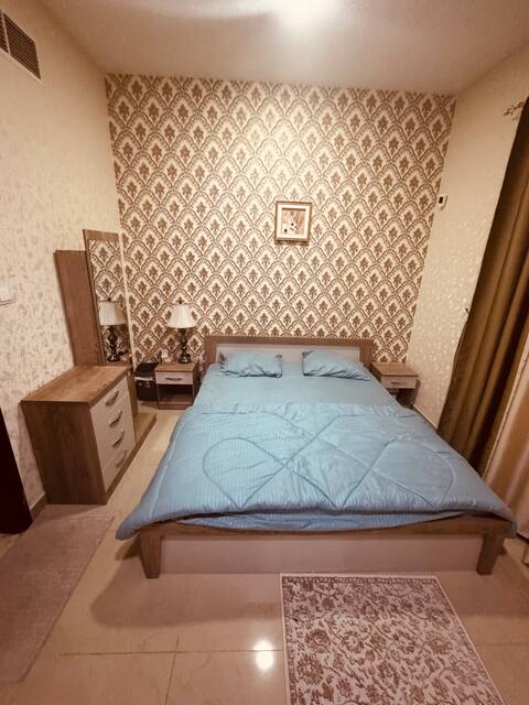 1bhk flat 2 washroom kitchen