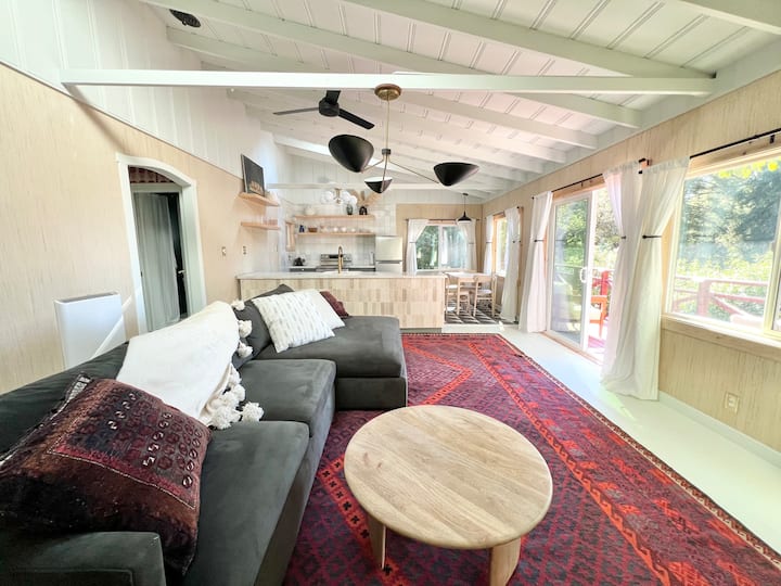 Russian River Redwoods Retreat | Quiet & Secluded - Guerneville, CA