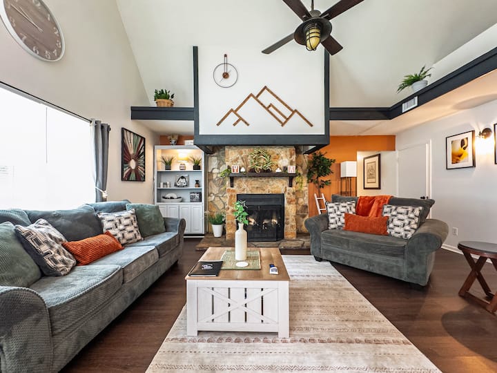 Casaoasis Golf Course Executive Stay | Game Room - Hinesville, GA