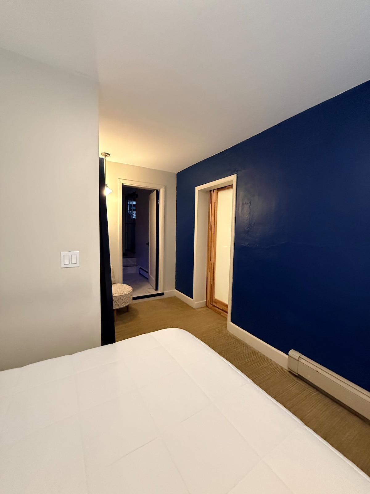 Cozy Ground Level Apartment