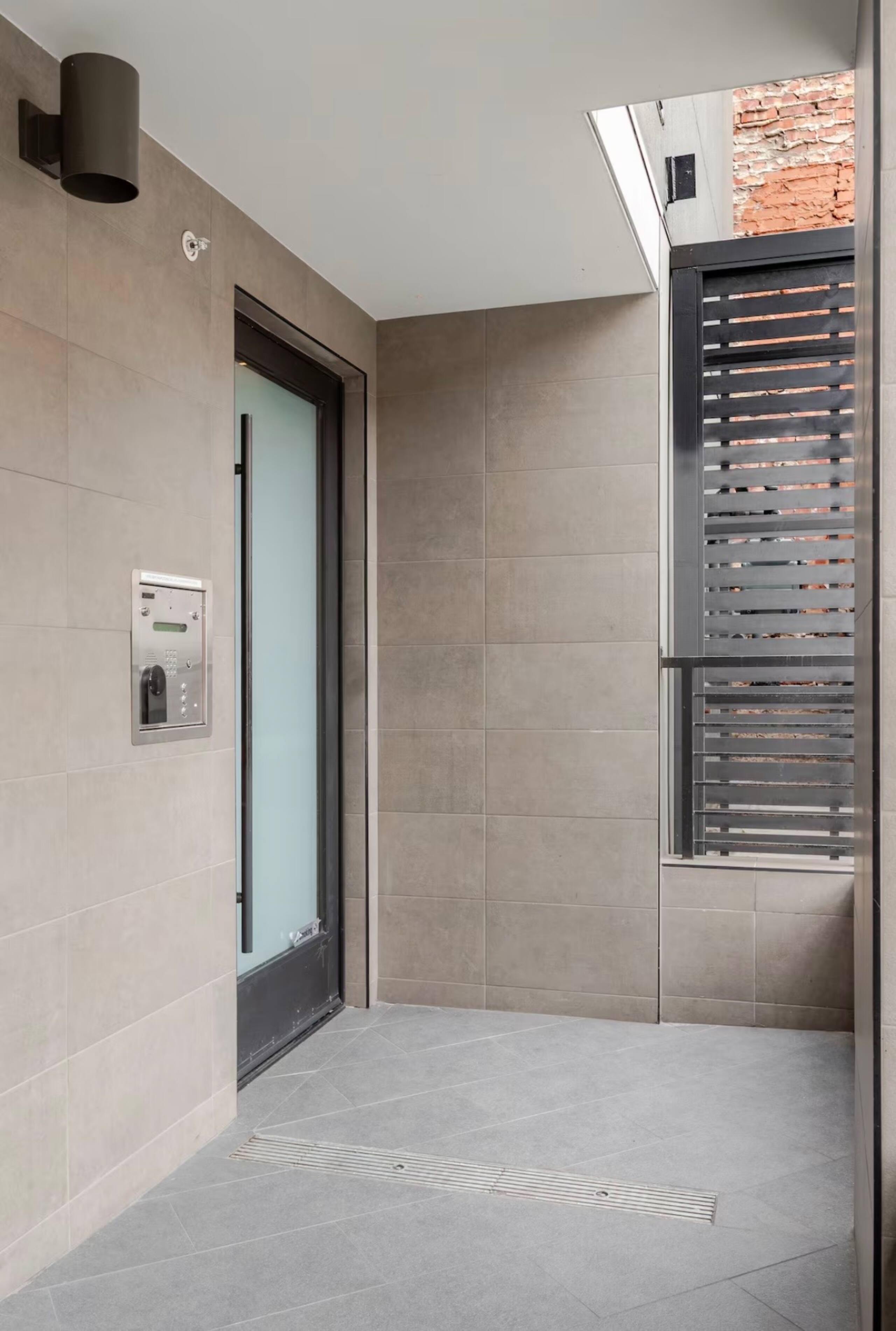 Condo in San Francisco · ★4.92 · 1 bedroom · 1 bed · 1 bath - Image 76