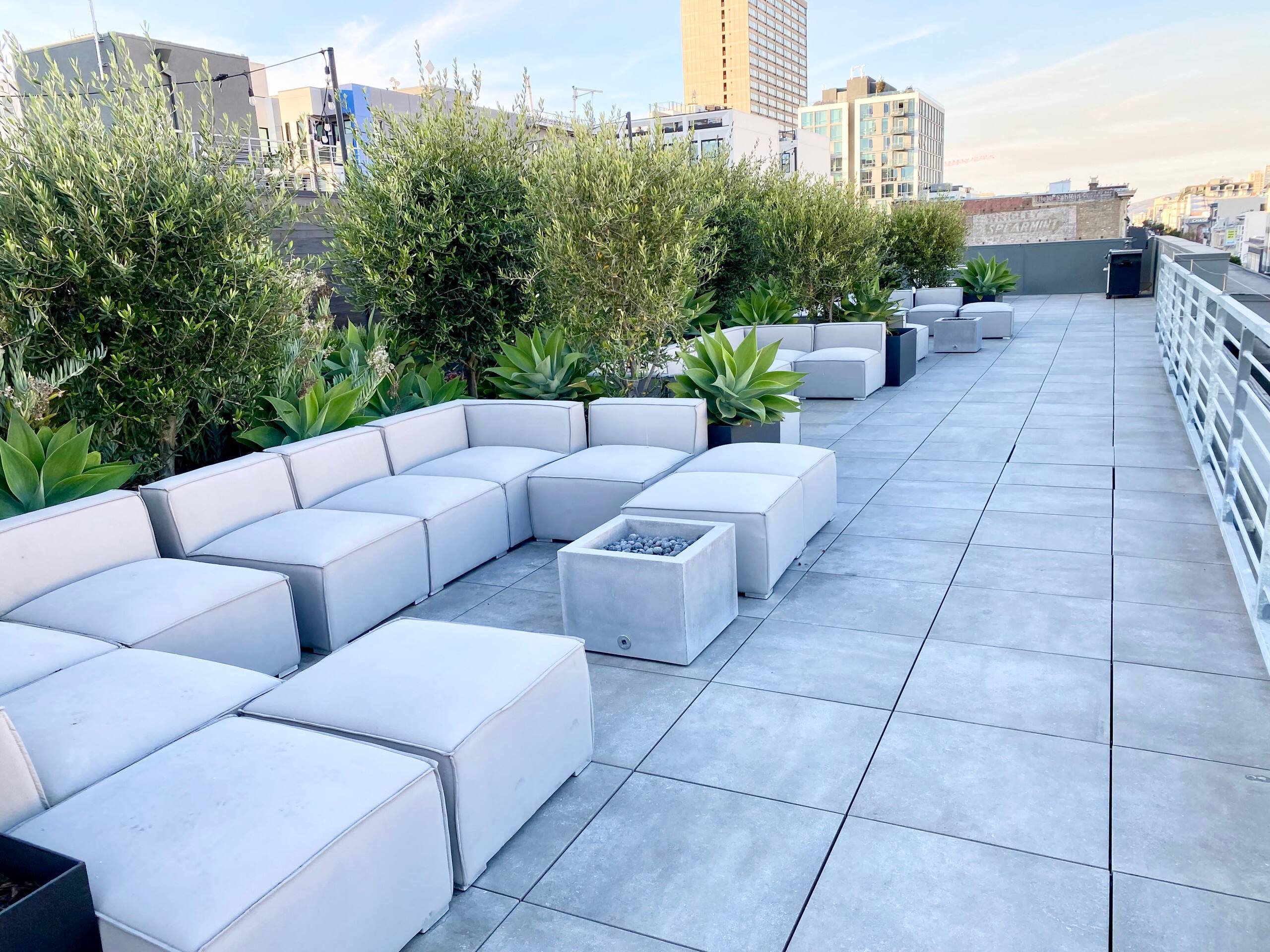 Condo in San Francisco · ★4.92 · 1 bedroom · 1 bed · 1 bath - Image 40