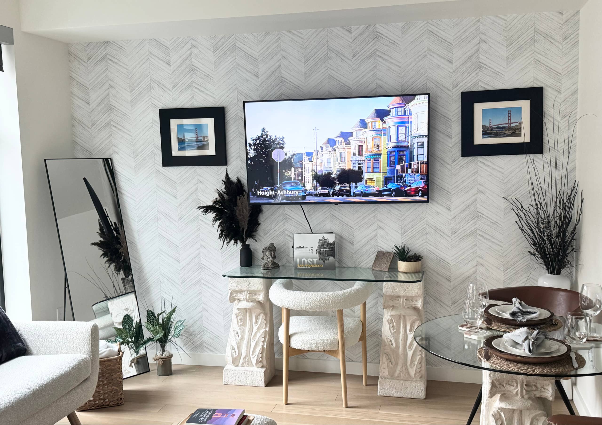 Condo in San Francisco · ★4.92 · 1 bedroom · 1 bed · 1 bath - Image 28