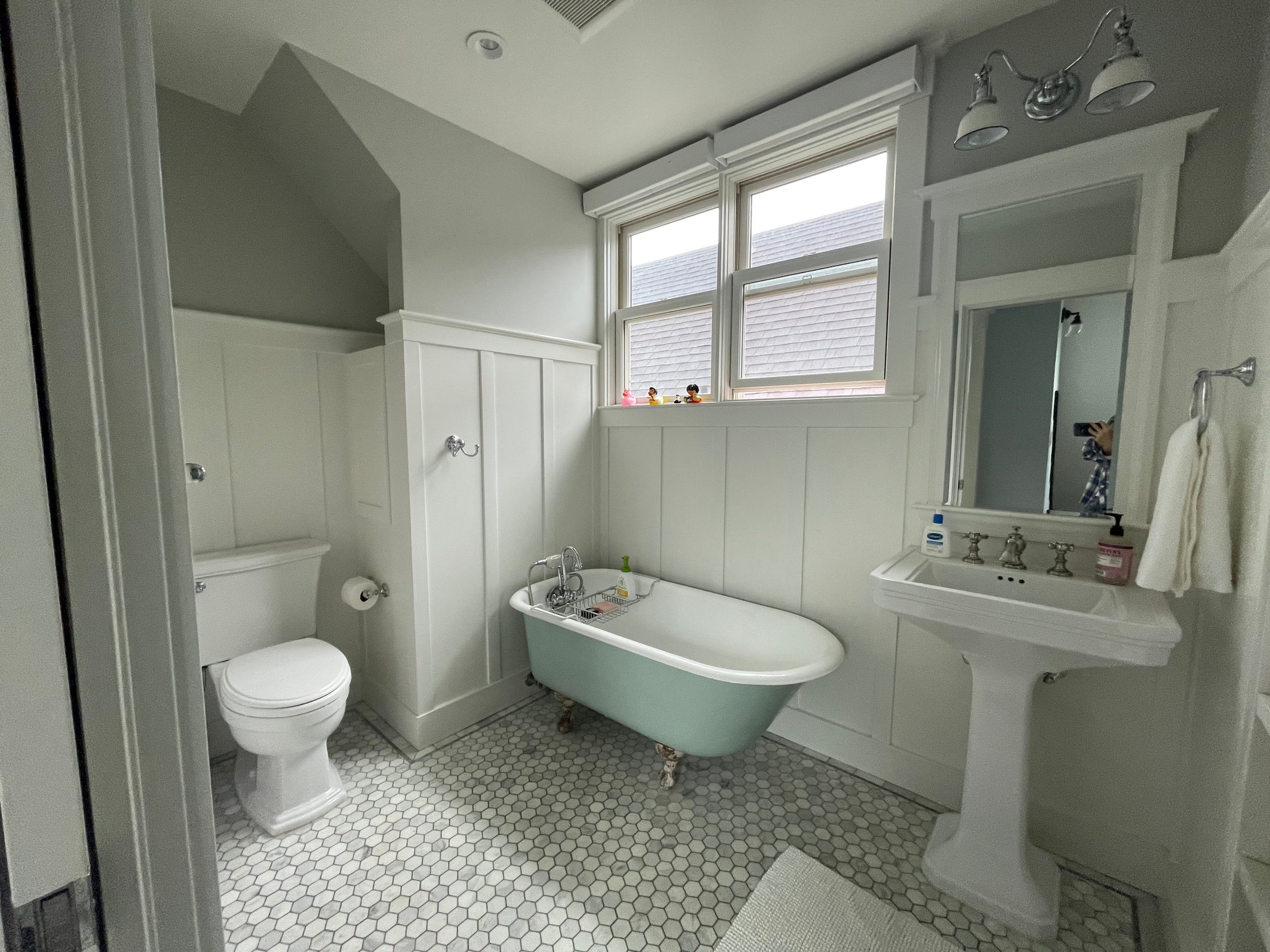 Home in San Francisco · ★4.99 · 5 bedrooms · 6 beds · 4.5 baths - Image 29