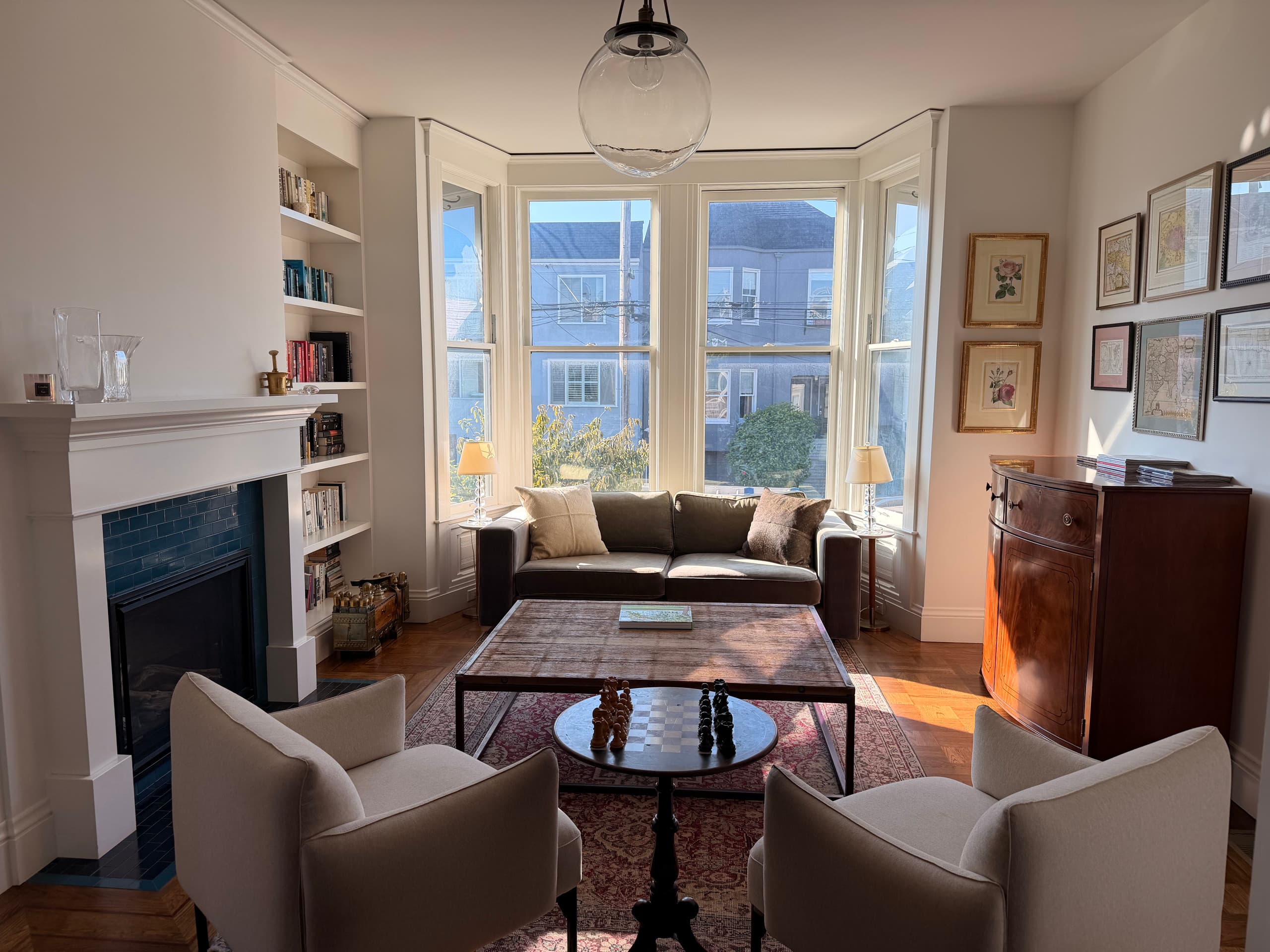 Home in San Francisco · ★4.99 · 5 bedrooms · 6 beds · 4.5 baths - Image 2
