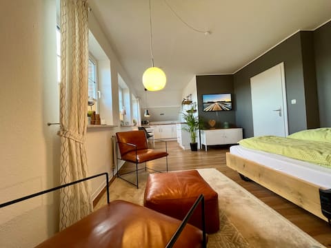 Modern feel-good apartment 