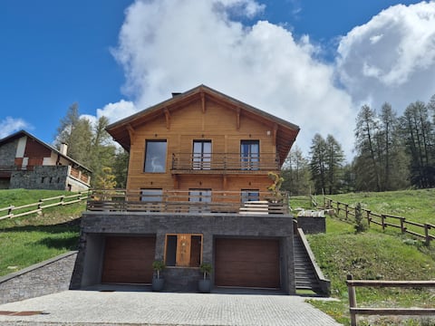 The Silver Deer Cottage