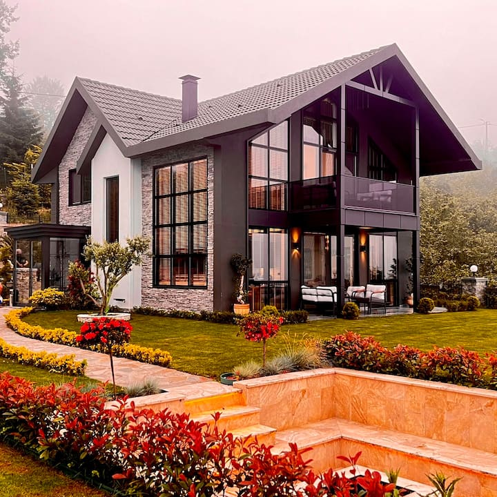 Exclusive Luxury Villa.      Ashiyan Villas No:2