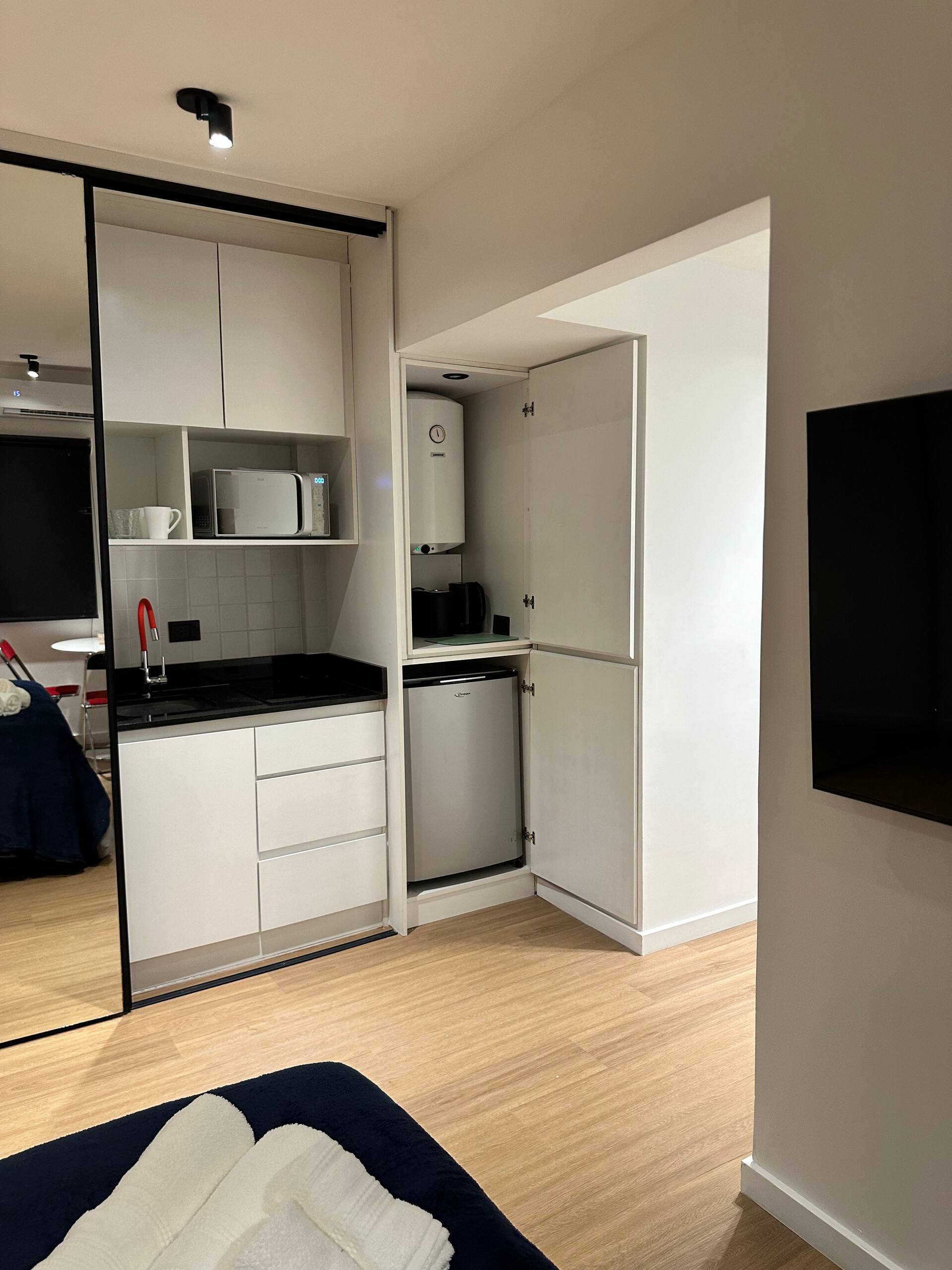 Suite amoblada de 1 dormitorio en Retiro