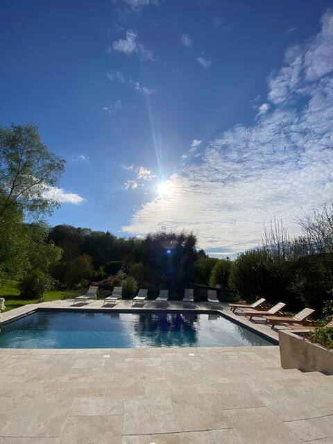 Dream place with pool near Deauville