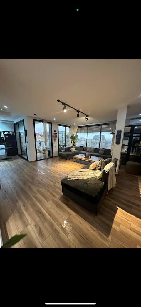 Cozy 2 room apartment+living room 3 minutes from the beach