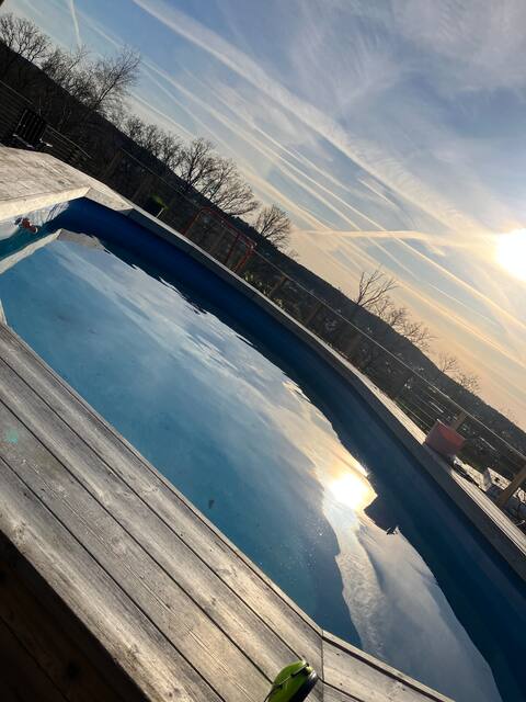 House with pool and evening sun