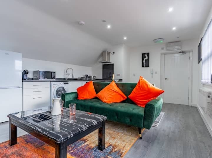 Gorgeous Apartment Near Birmingham Citycentre - Birmingham